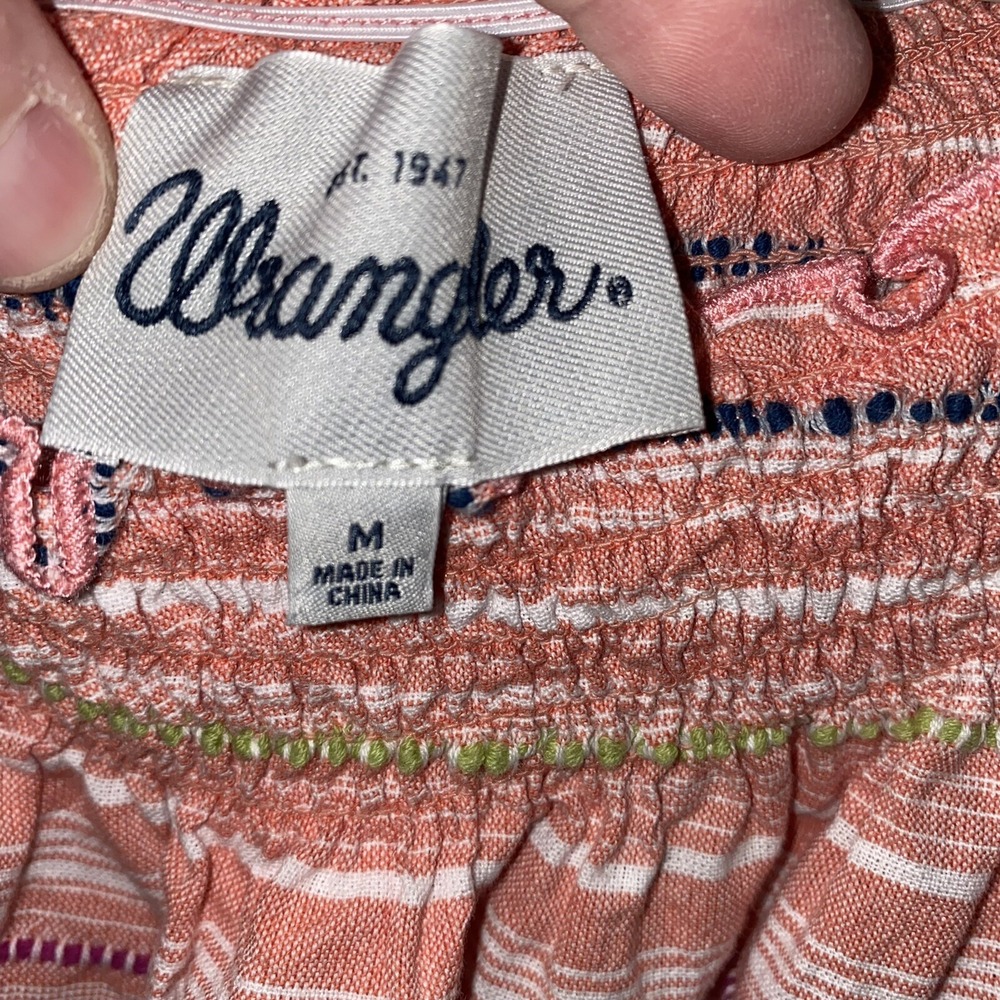 Wrangler Blouse Peach Stripe Smocked  Medium Flutter Sleeve Western Rodeo - Picture 5 of 7